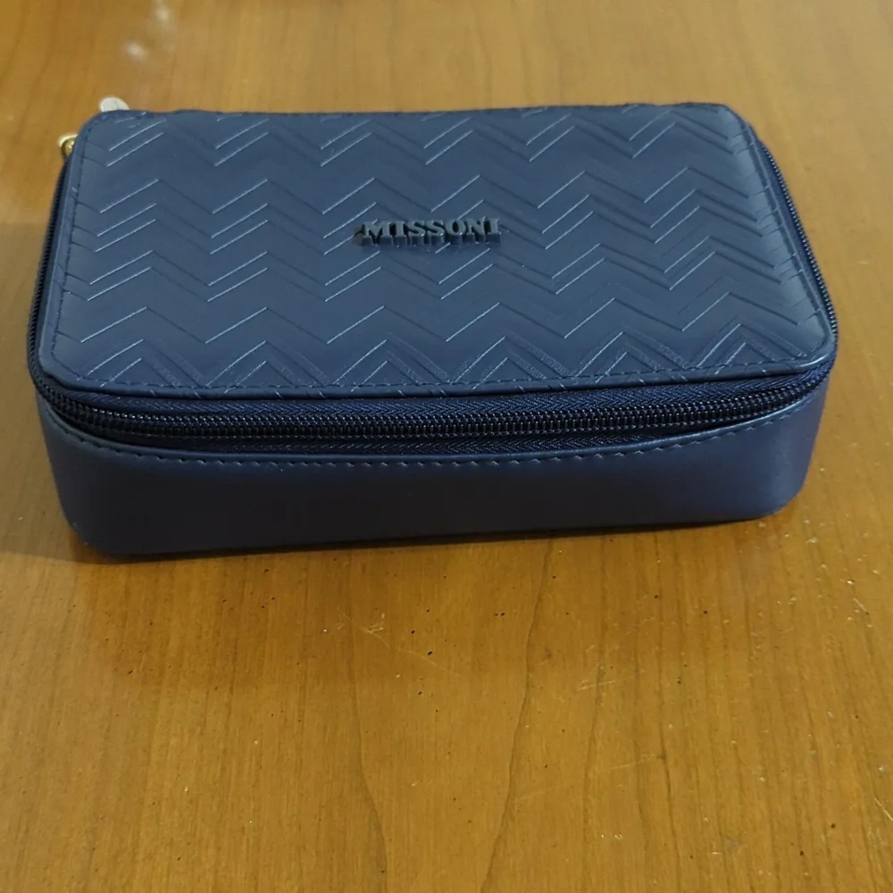Missoni x Delta Airlines Blue Travel Bag
